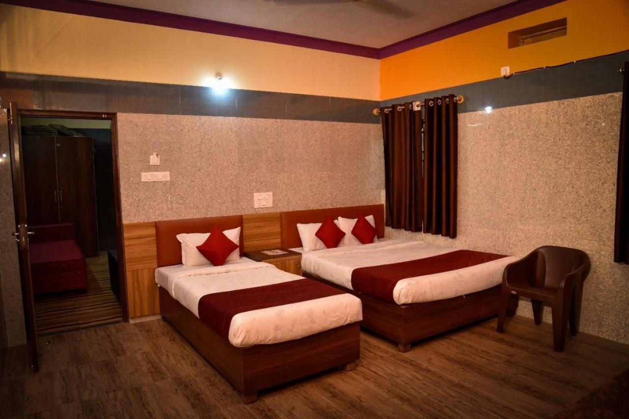 Sree Varada International Gokarna  Luaran gambar